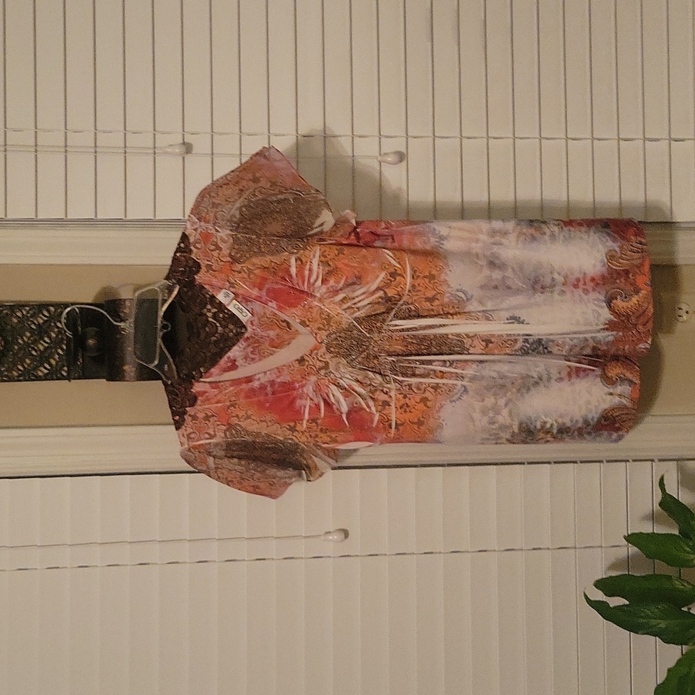 Woman size medium  Sleeveless top